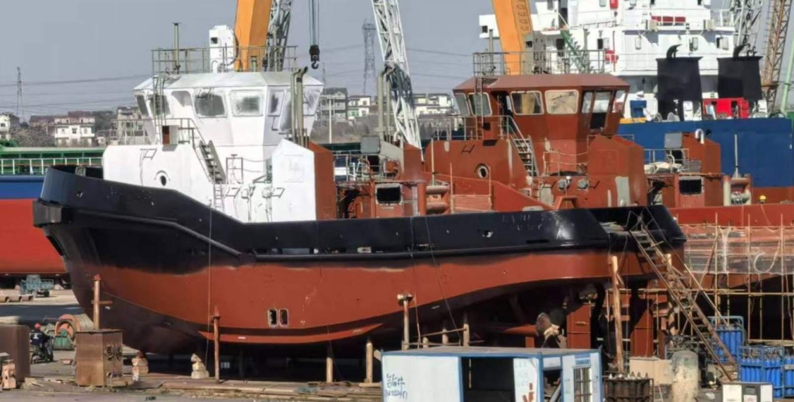 28.6m Tugs - 2 units available