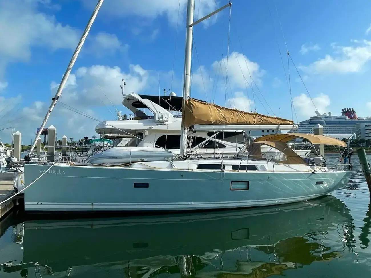 Hanse 455