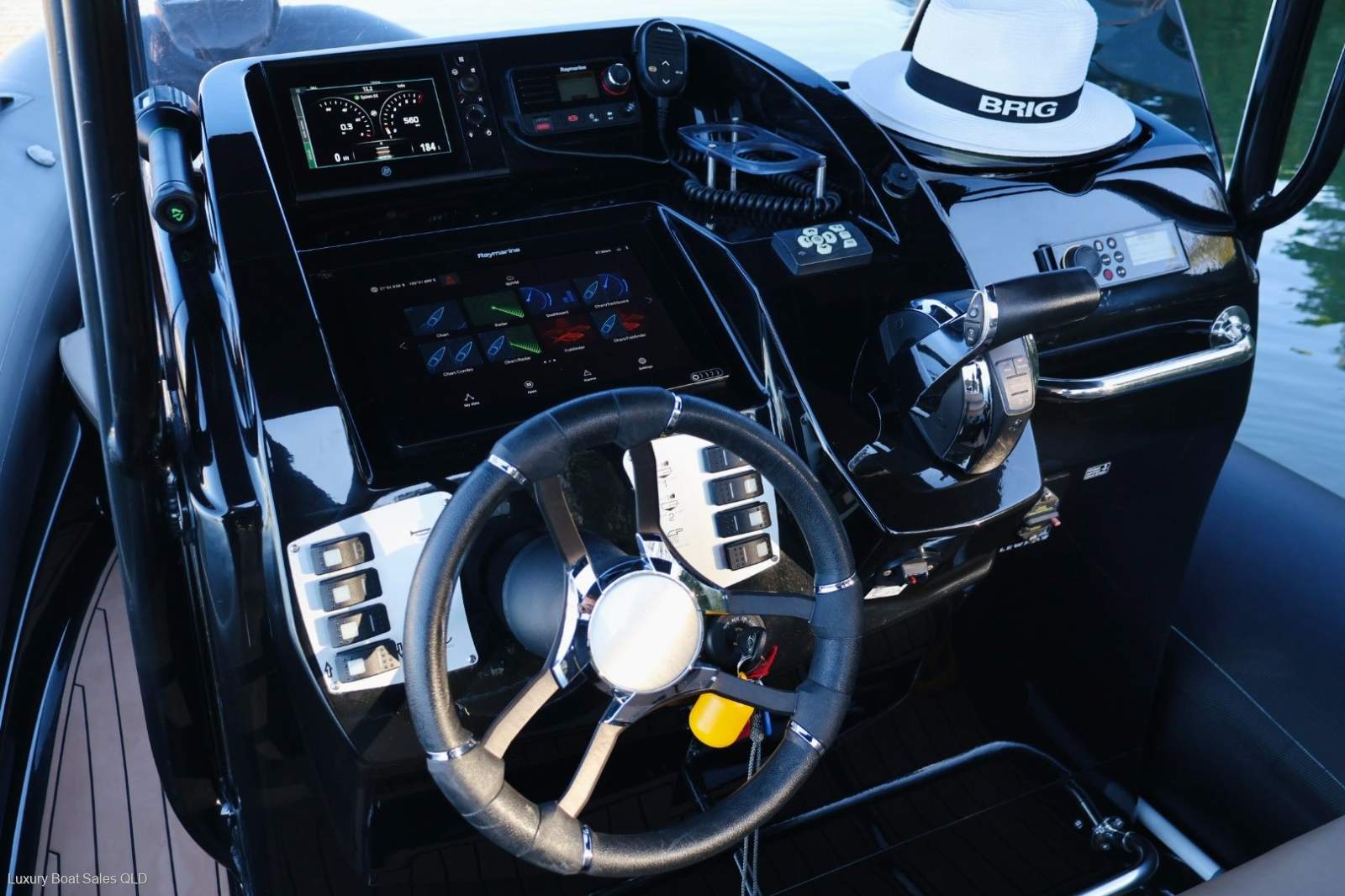 Brig Eagle 780