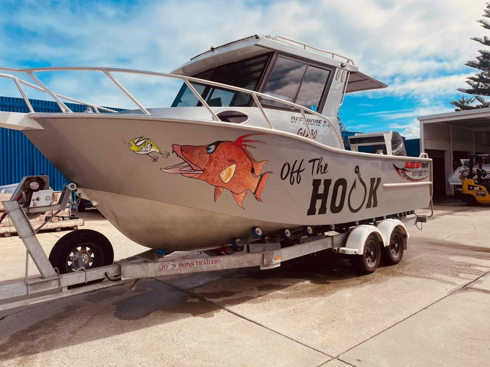 Black Dog Offshore 7.4