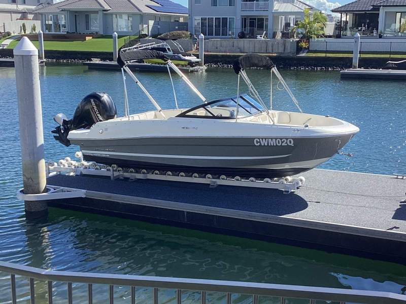 Bayliner VR4 Bowrider VR4