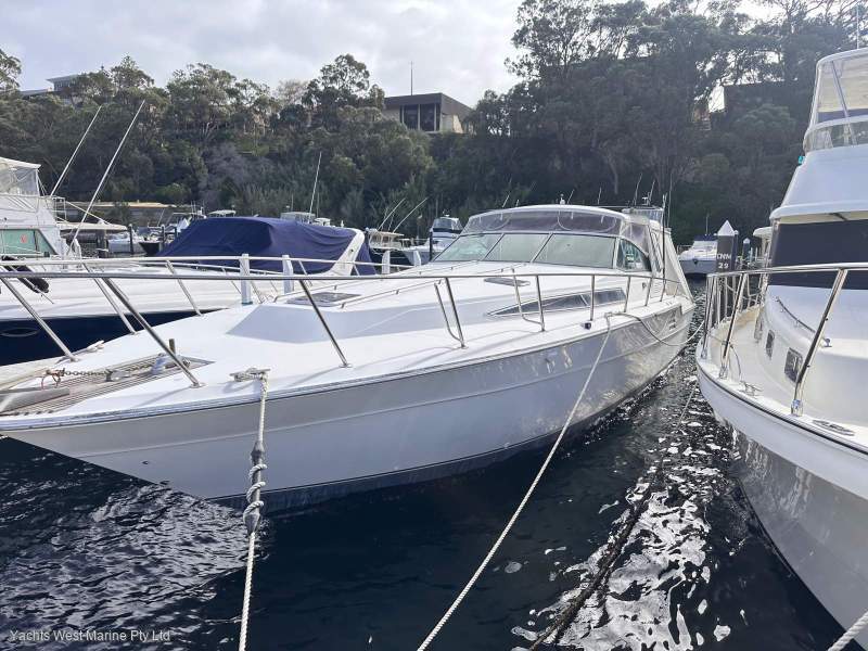 Sea Ray 460 Express Cruiser " Twin Diesel Shaft "