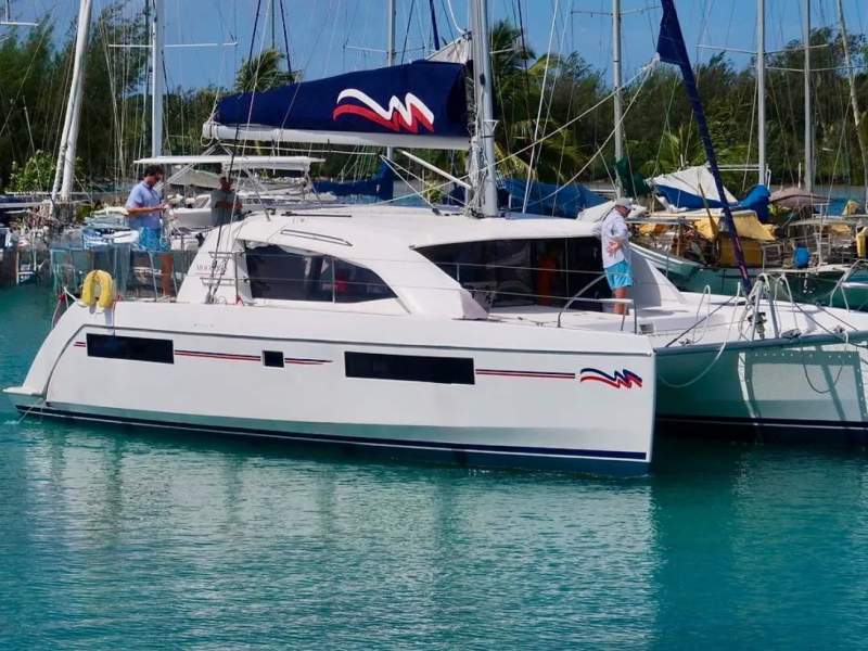 Leopard Catamarans 40