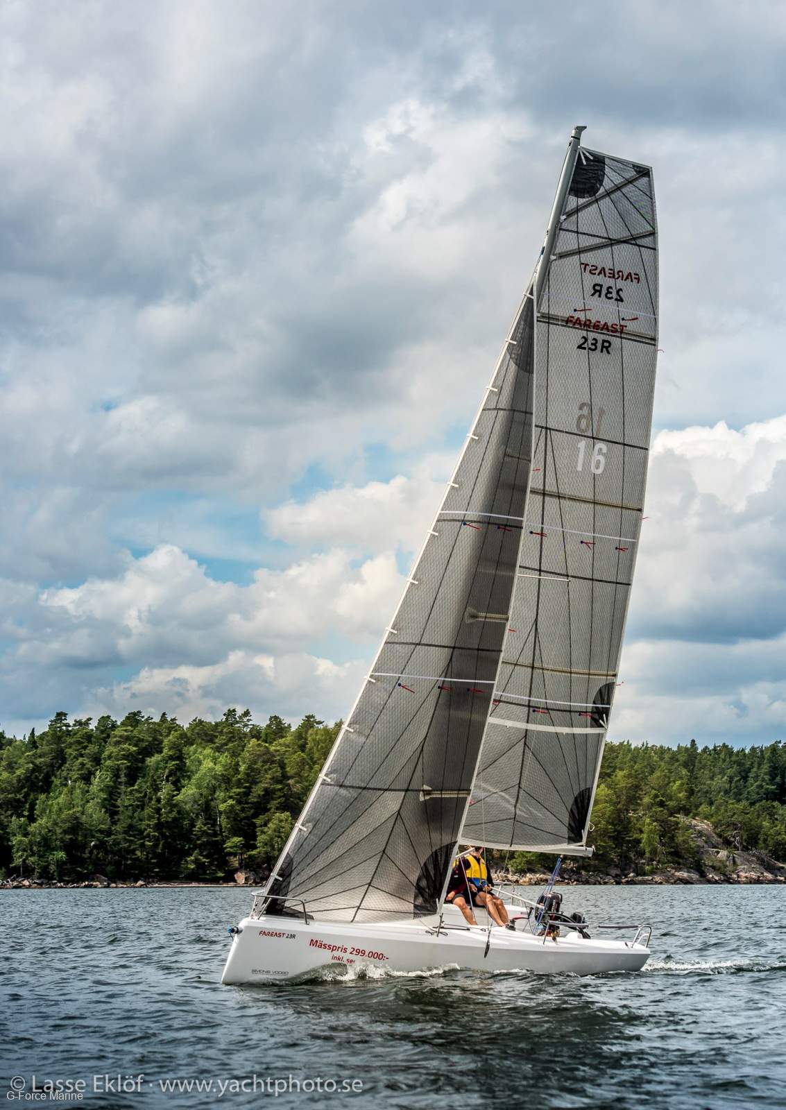 Fareast 23R - Sailing Shorthanded?