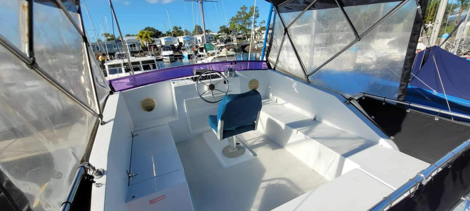 Mariner 31 Flybridge