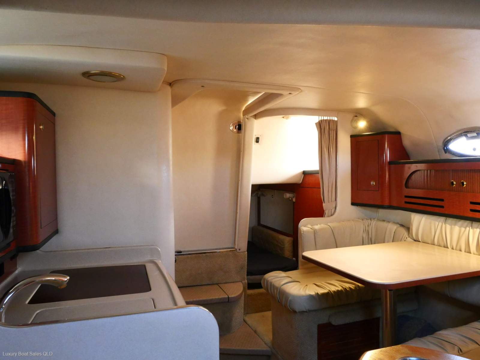 Sea Ray 315 Sundancer