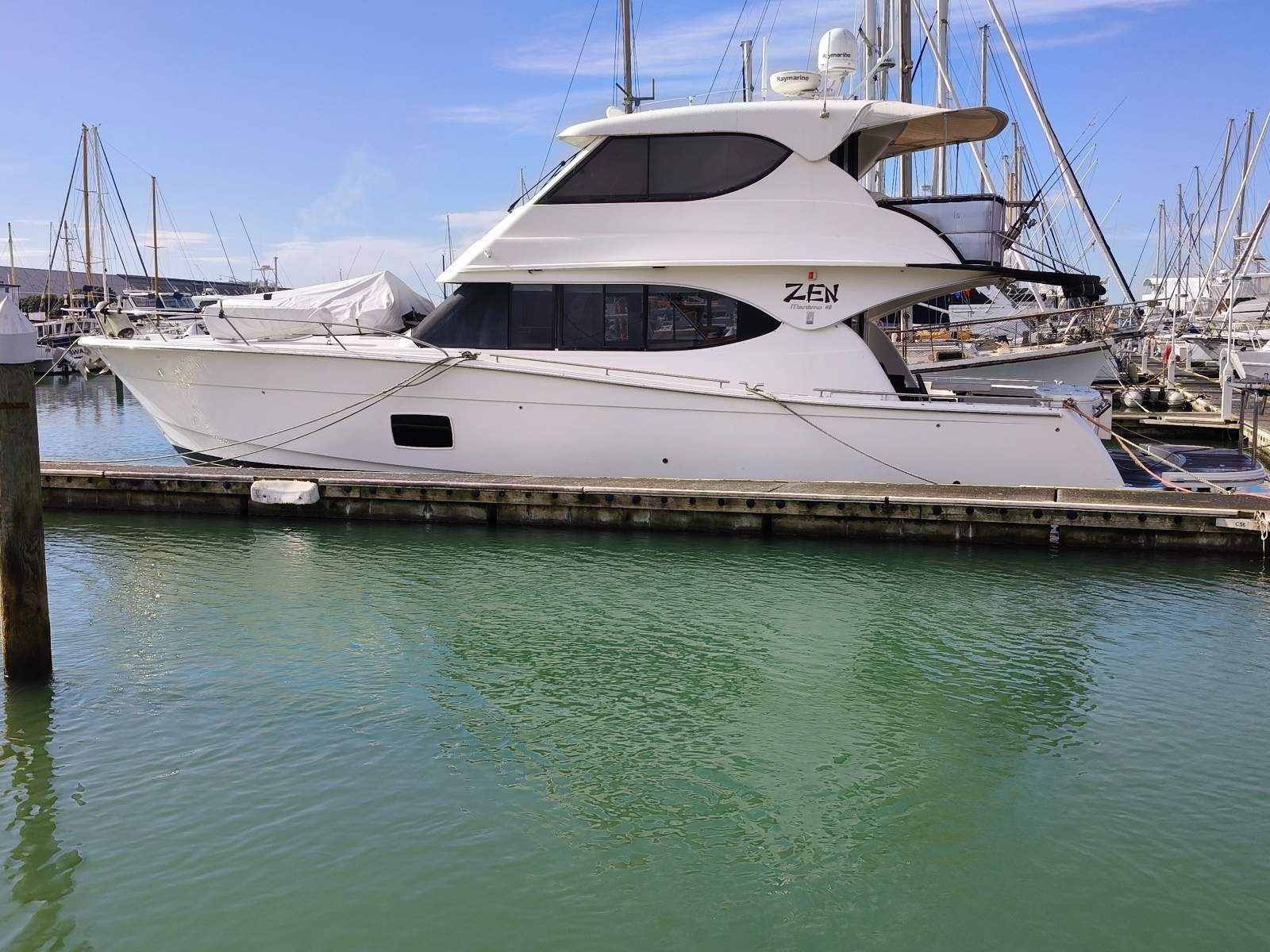 Maritimo M48