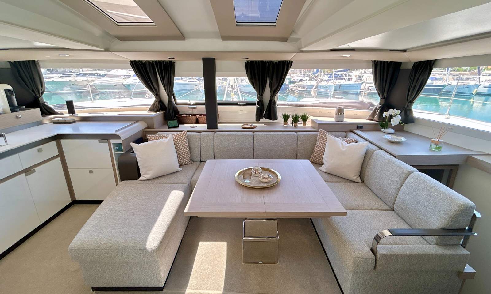 Fountaine Pajot Elba 45