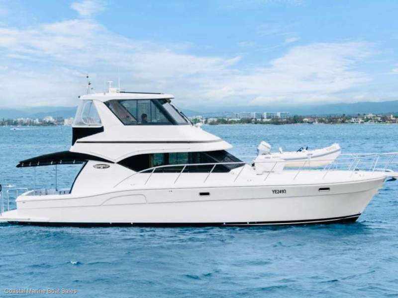 Kingfisher 50 Royale Enclosed Flybridge
