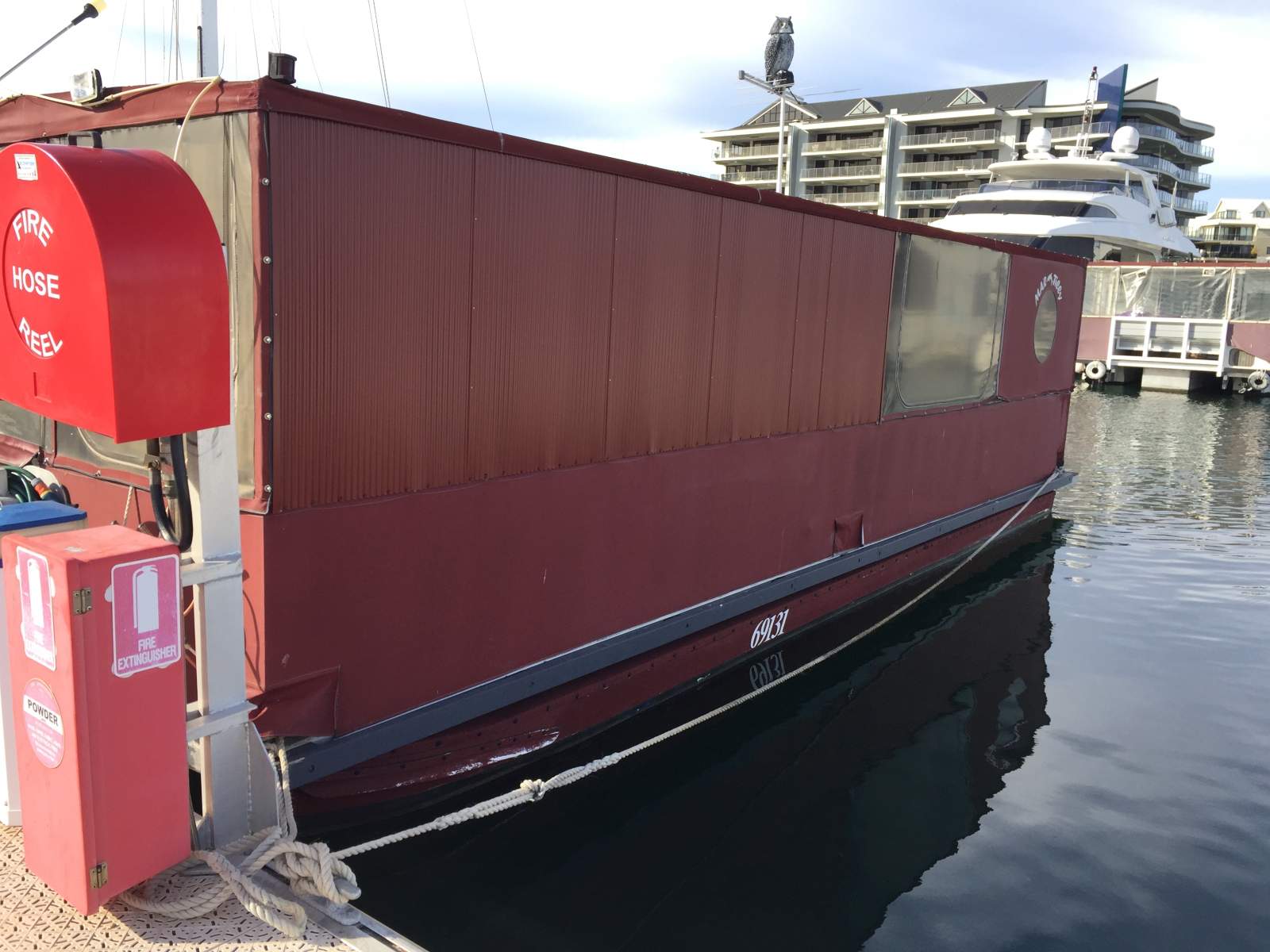 Custom:Port side