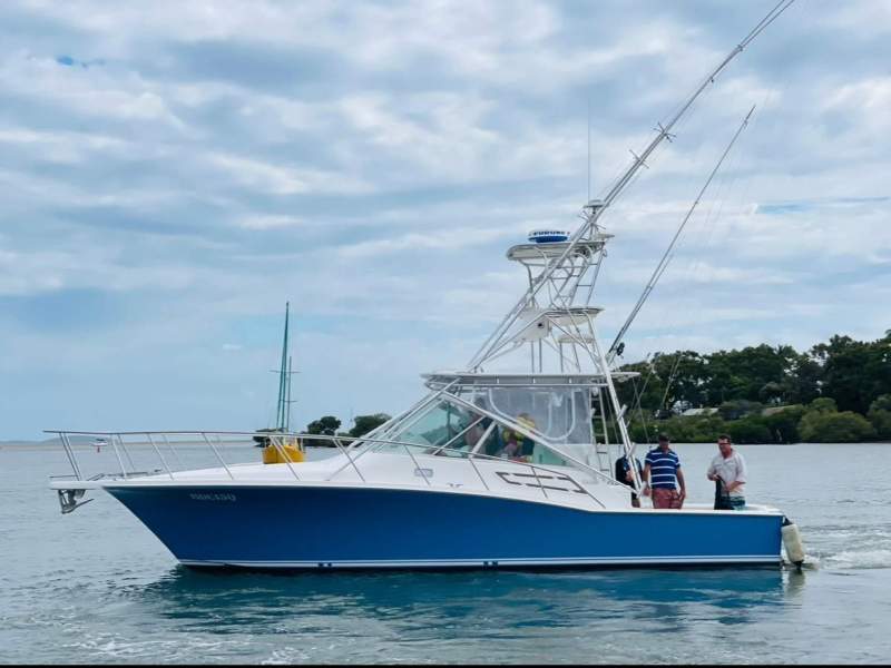 Cabo 32 Express Flybridge