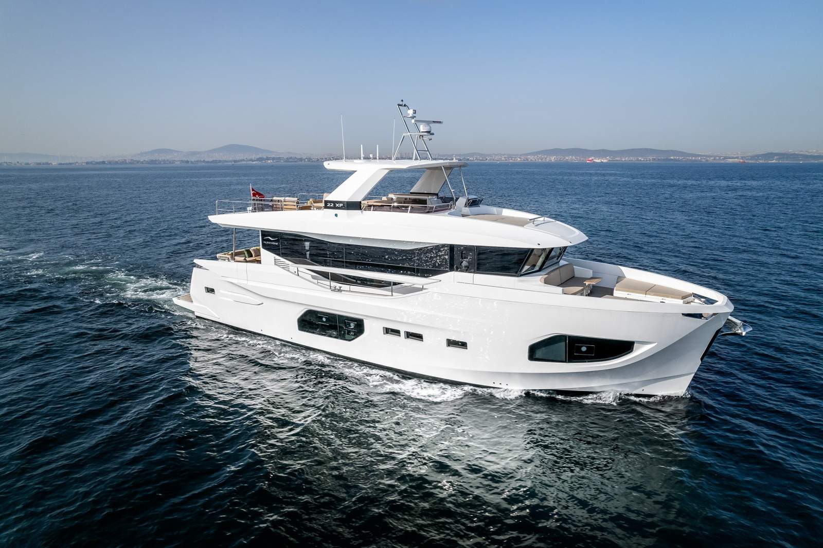 Numarine 22XP Compact 22.6m Explorer Yacht