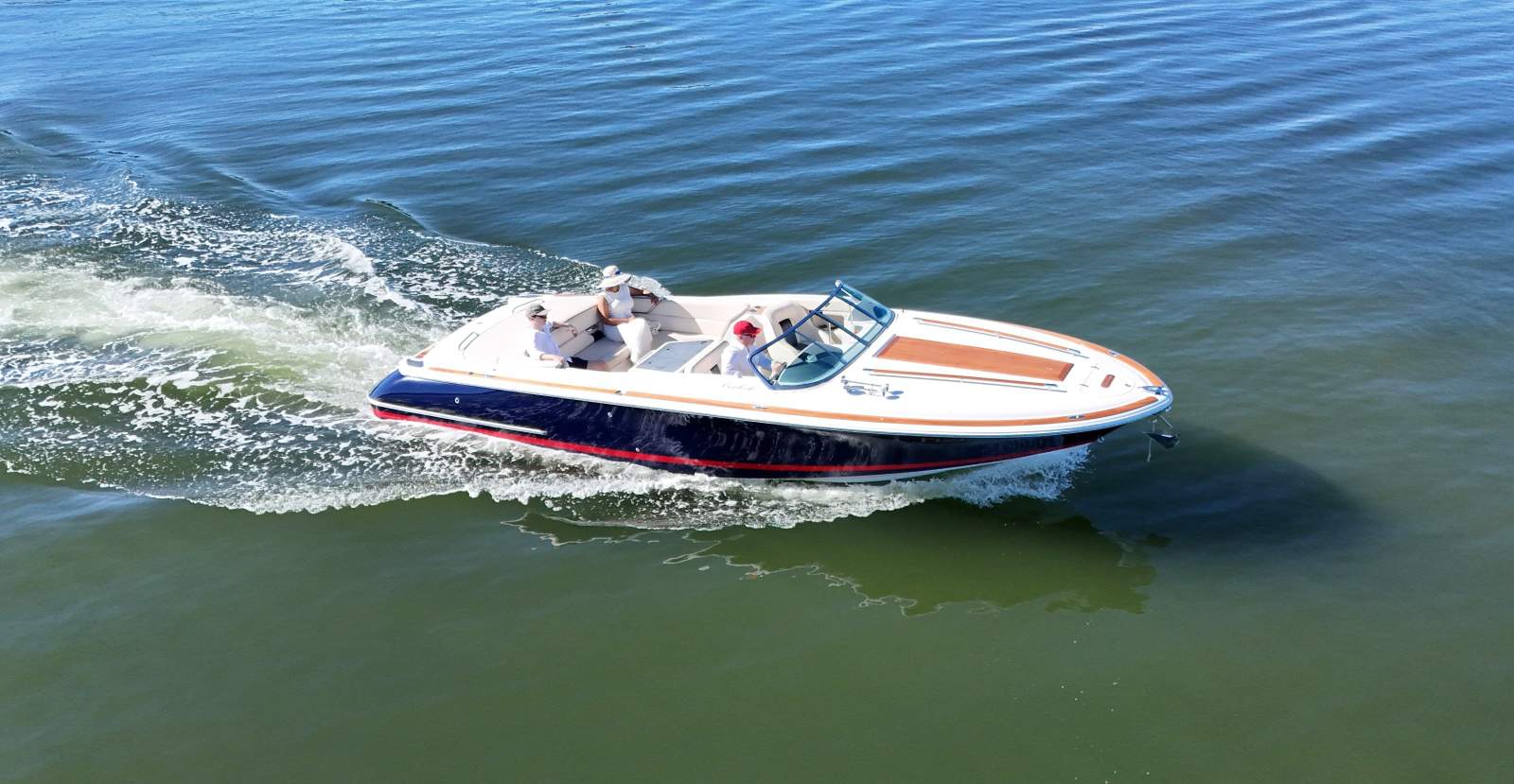 Chris Craft Corsair 28