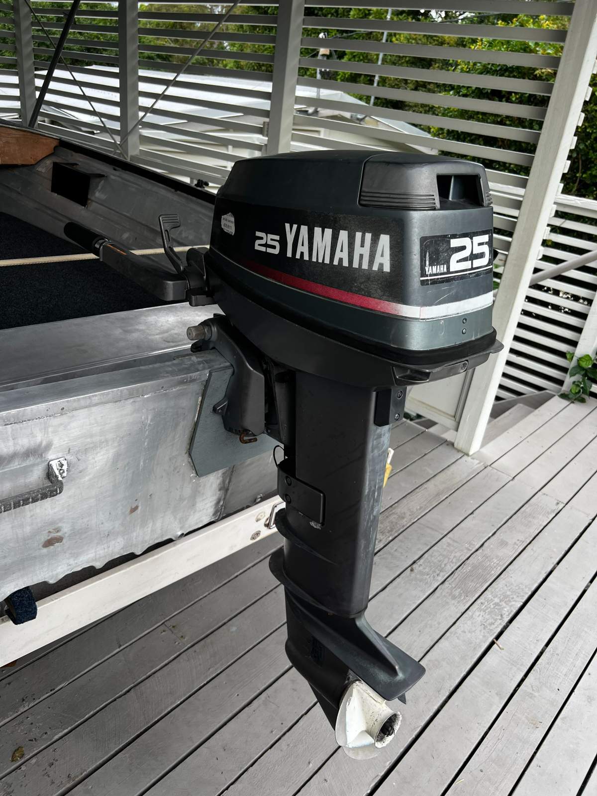 Tinny - Aluminum 4.05m with motor and trailer