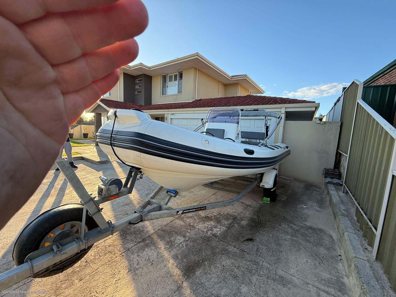 Brig Navigator 485