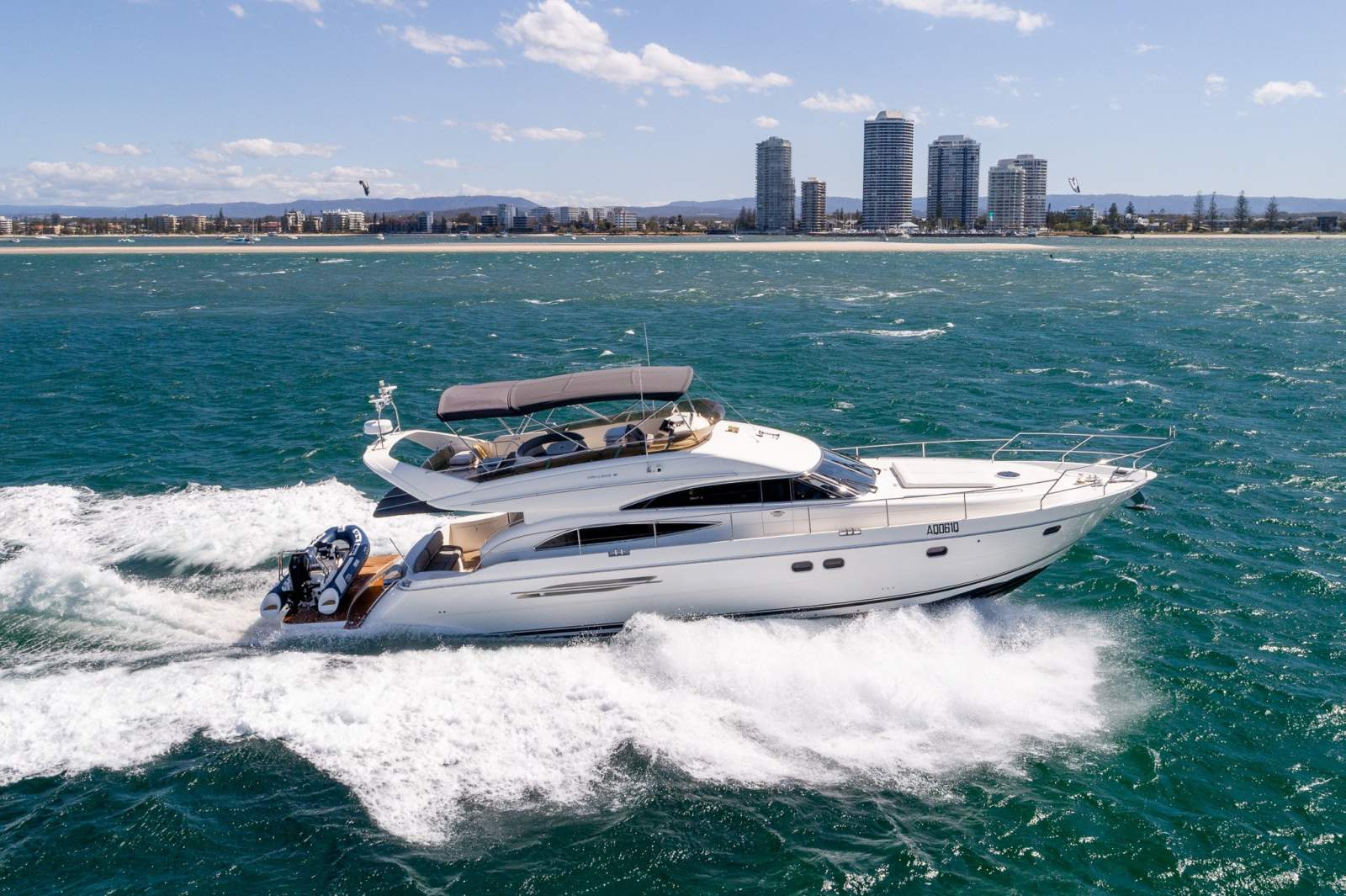 Princess P61 Flybridge