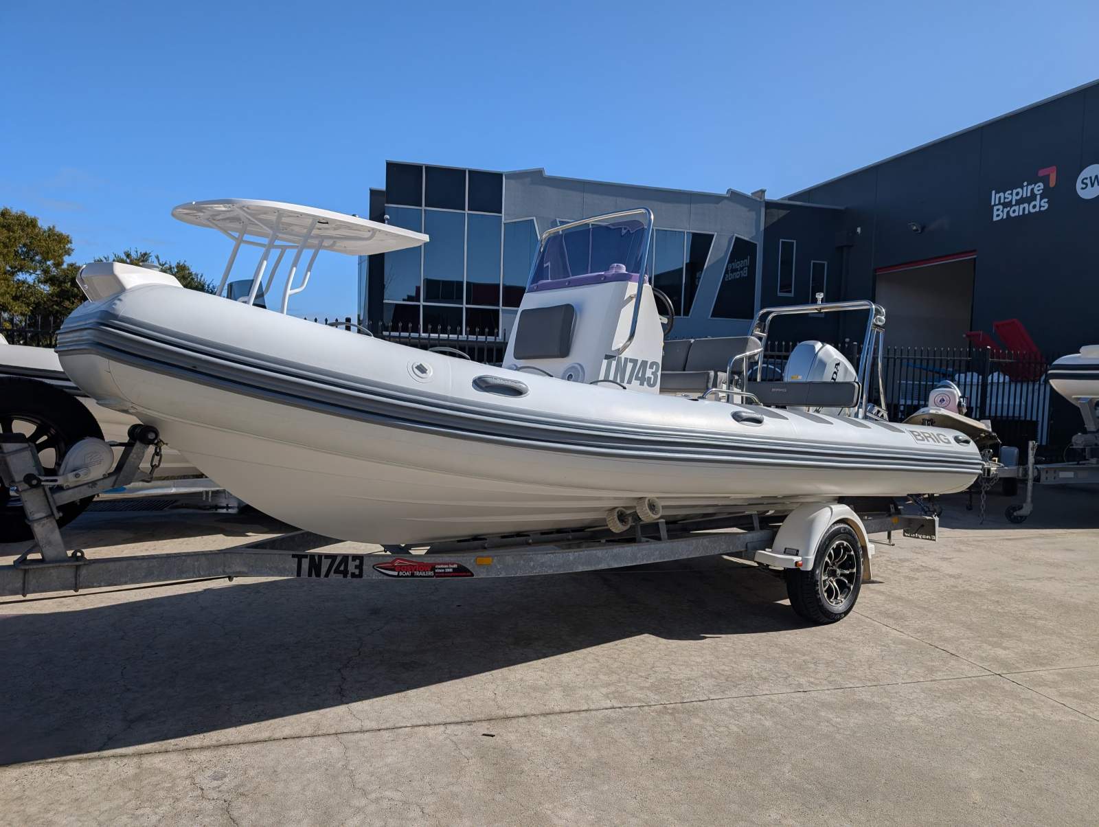 Brig Navigator 610