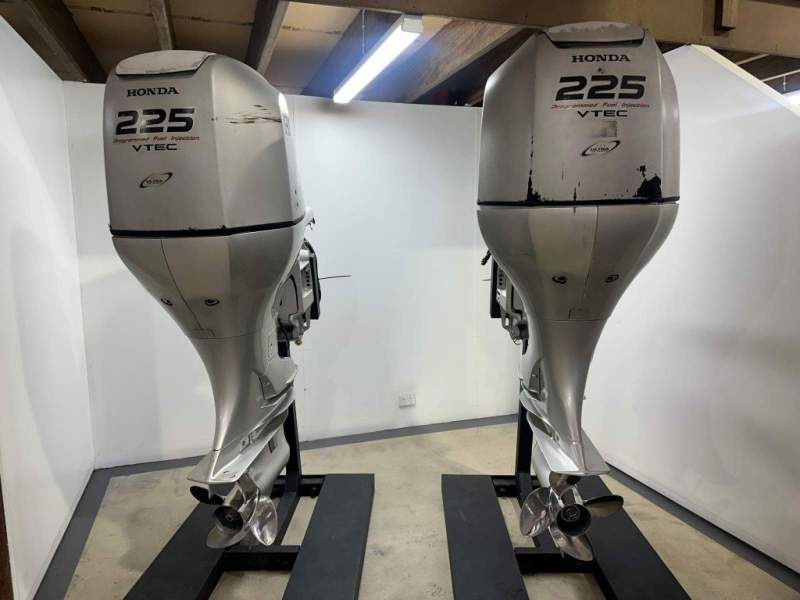 Twin Honda 225hp Outboards