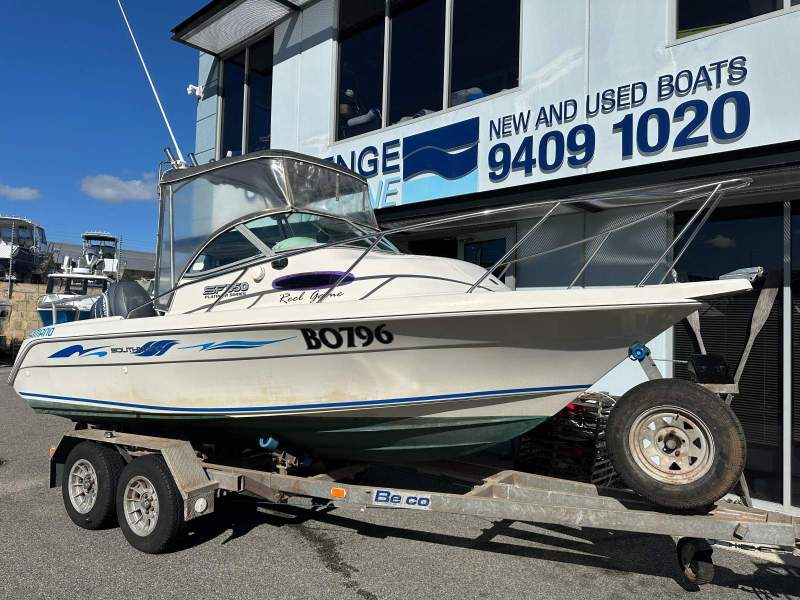 Southwind SF550 WR Platinum Series with Yamaha 115HP 4 Stroke