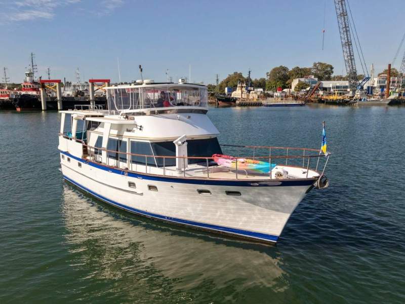 DeFever 48 Motor Cruiser Long Range Trawler Style, Cruising Boat, Flybridge