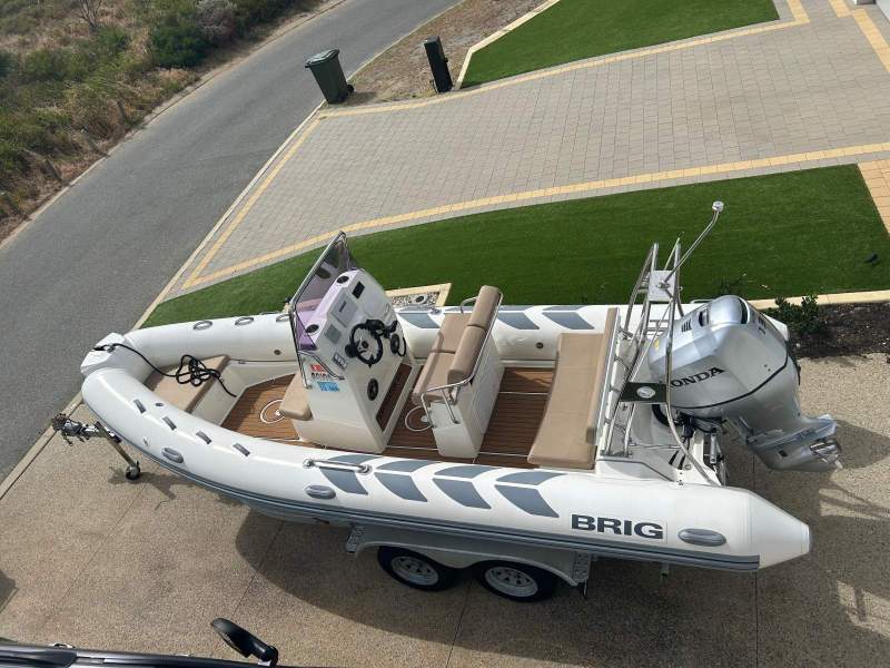 Brig Navigator 610