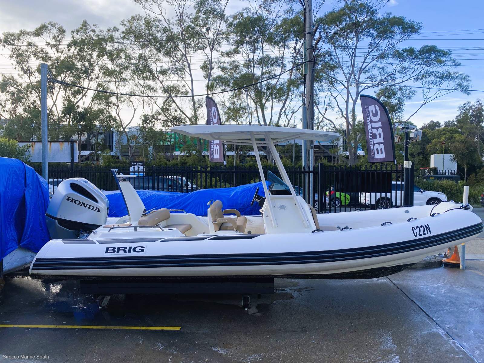 Brig Eagle 670