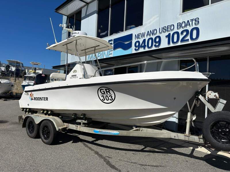 Leisurecraft 6000 Camo Series CC with Mercury PRO XS 200HP