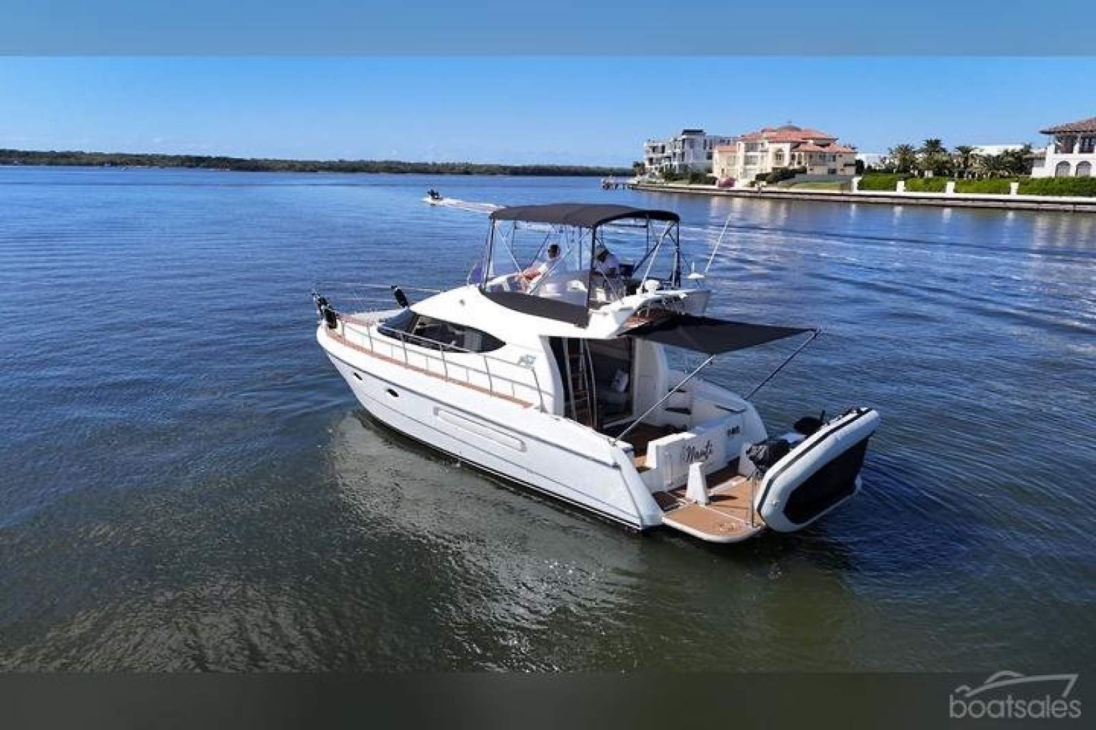 Azimut 42 Trantasei flybridge