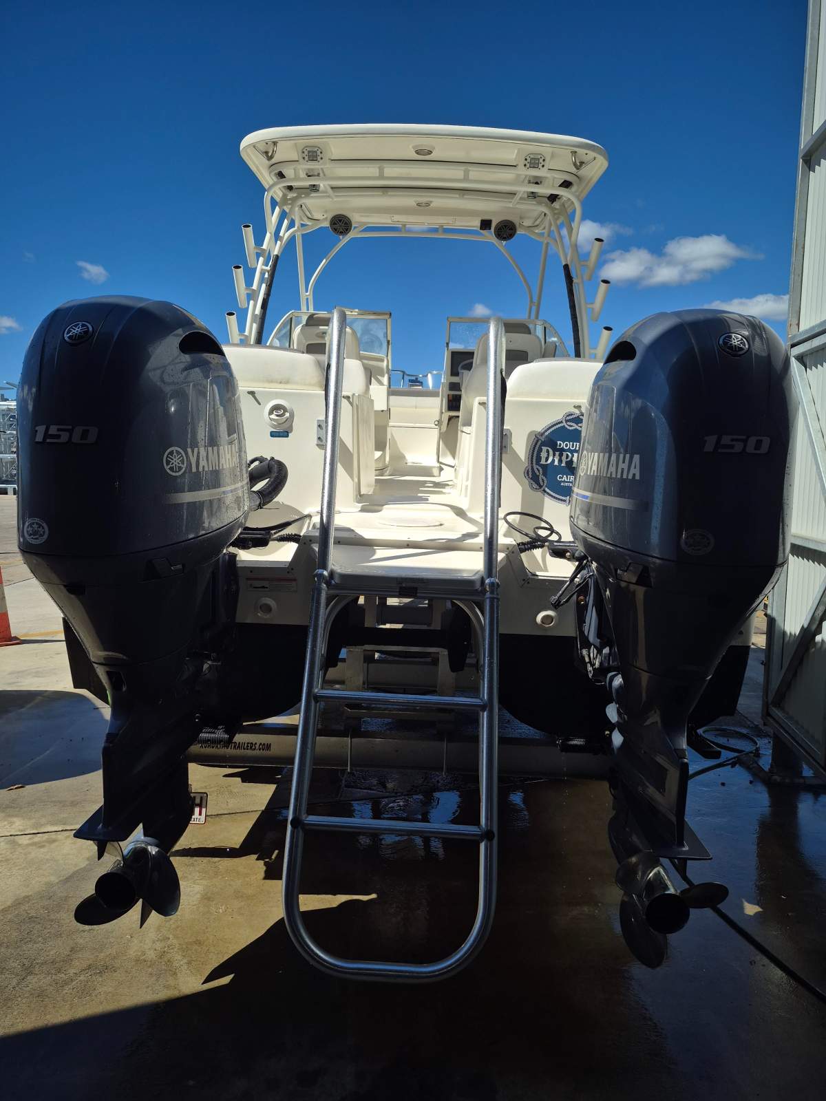 World Cat 255dc