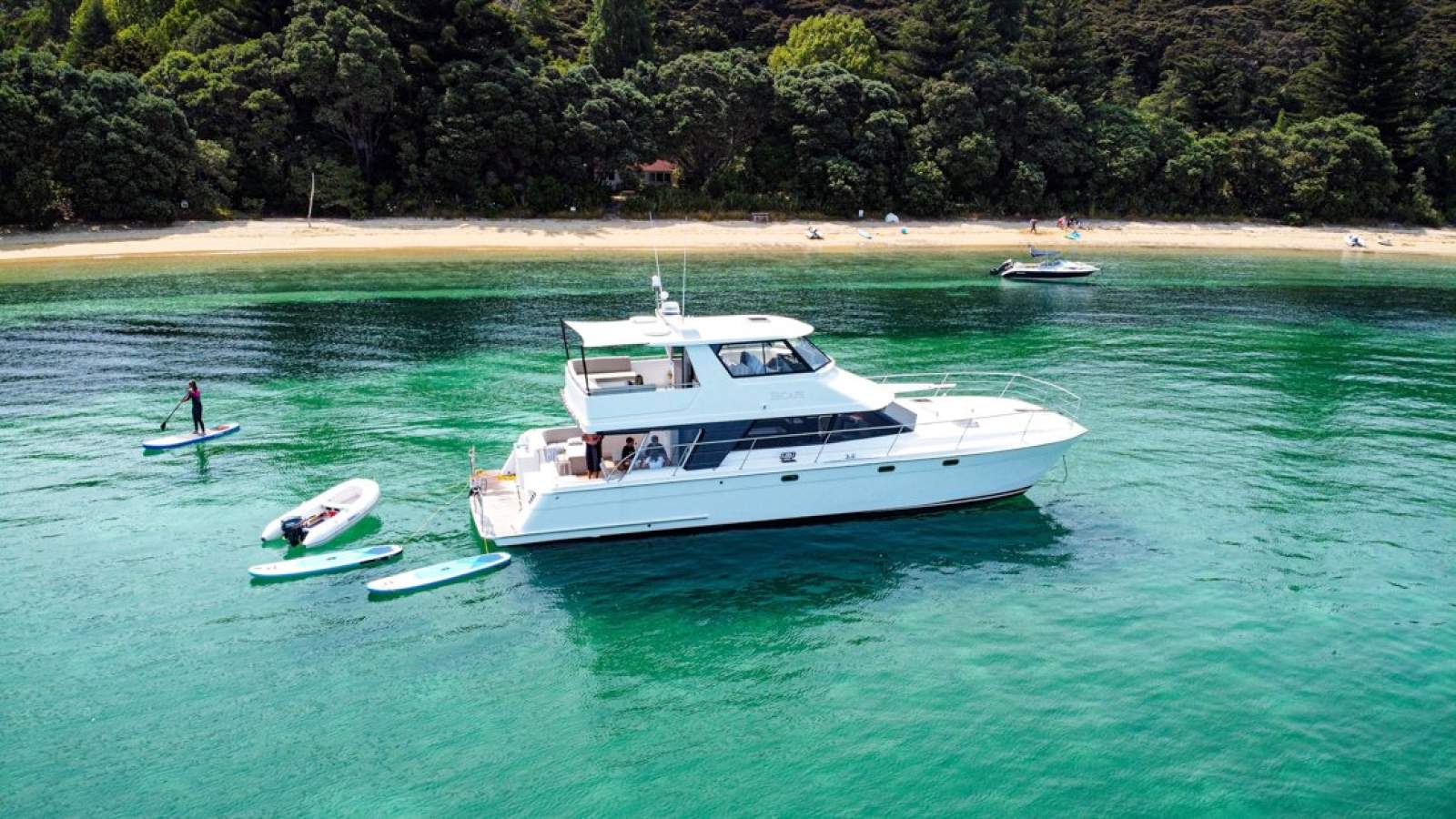 Roger Hill Power Catamaran 16m
