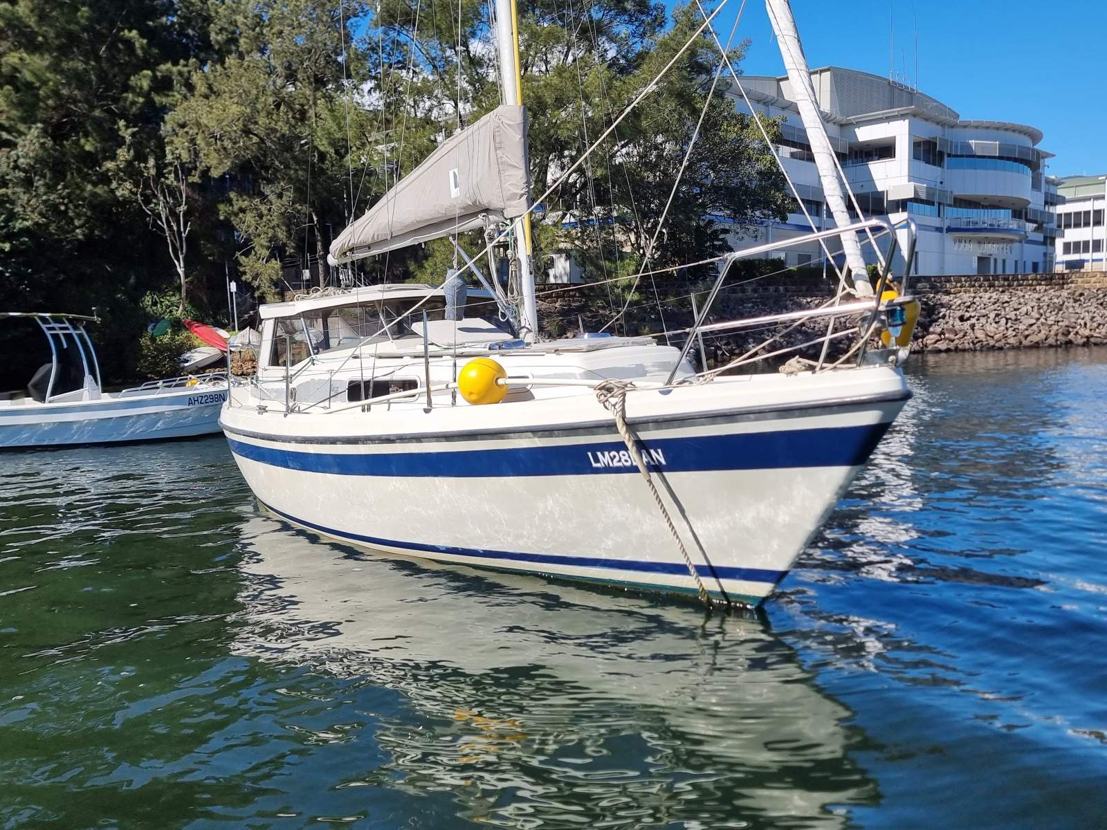 LM 28 Motor Sailer