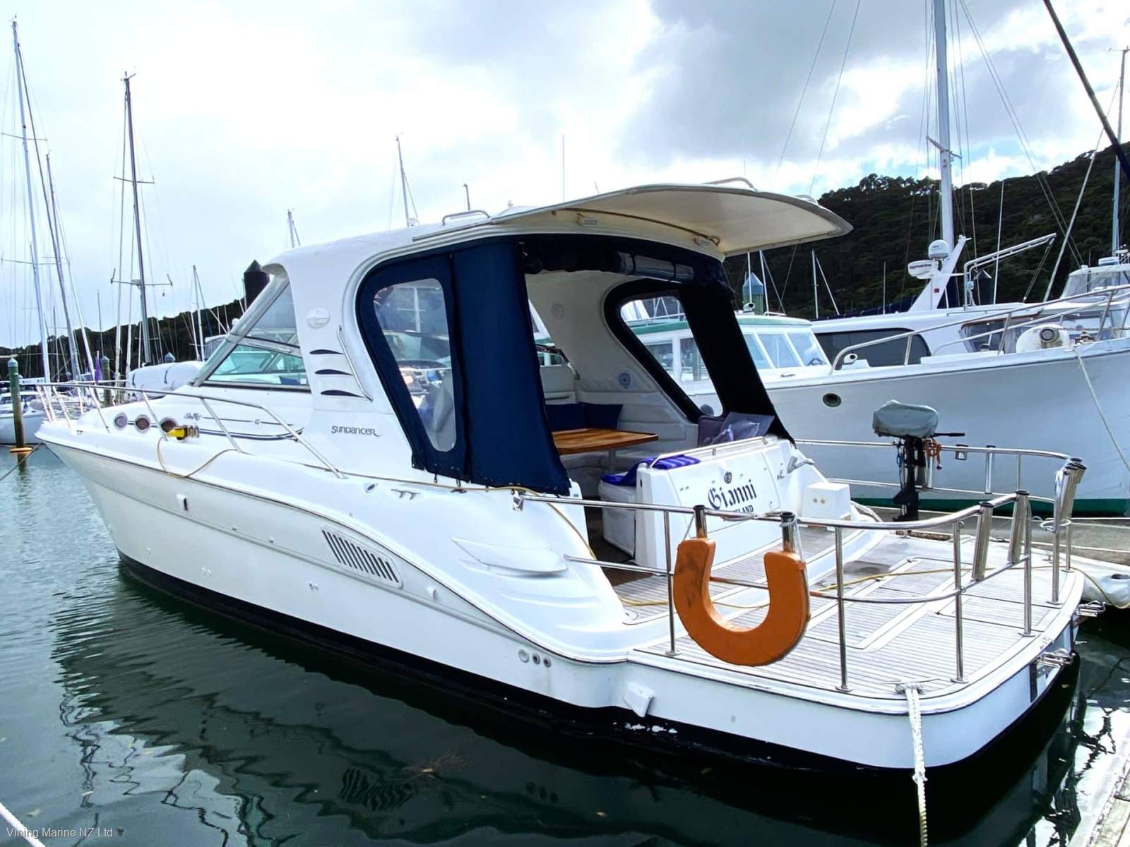 Sea Ray 370 Sundancer Extended