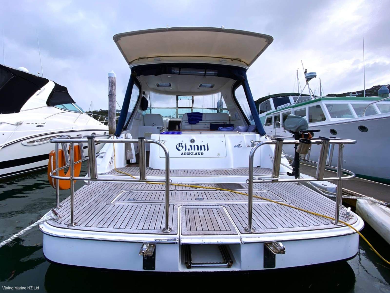Sea Ray 370 Sundancer Extended