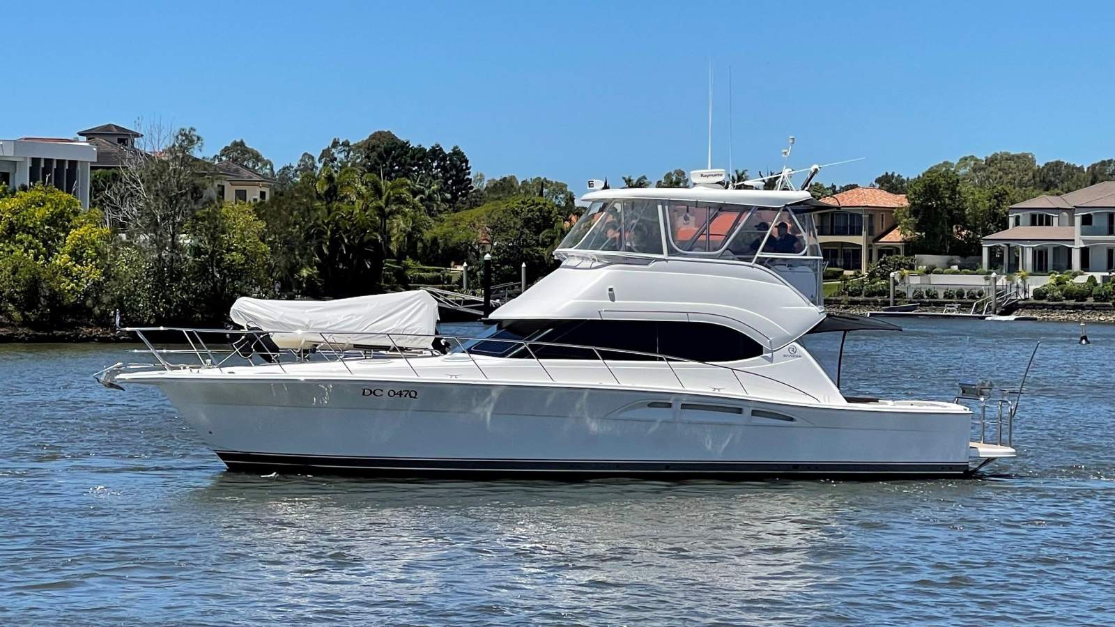 Riviera 47 Open Flybridge