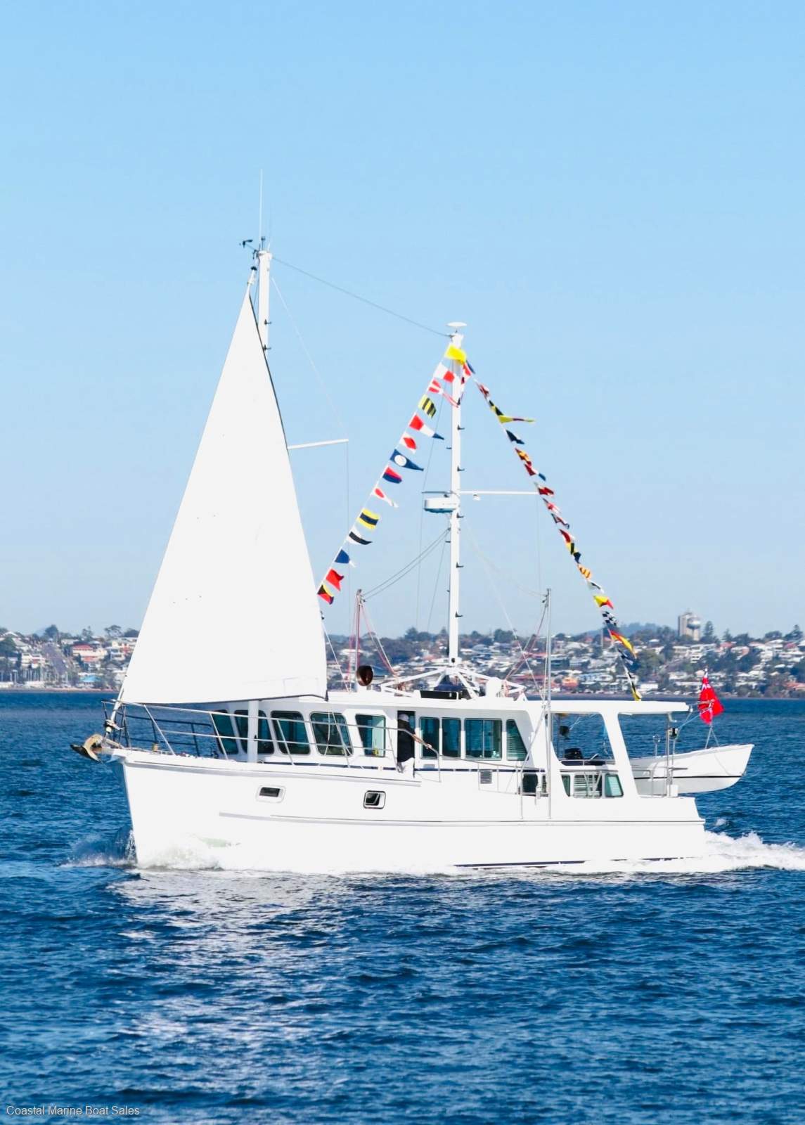 Millkraft 47 Bridgedeck Cruiser