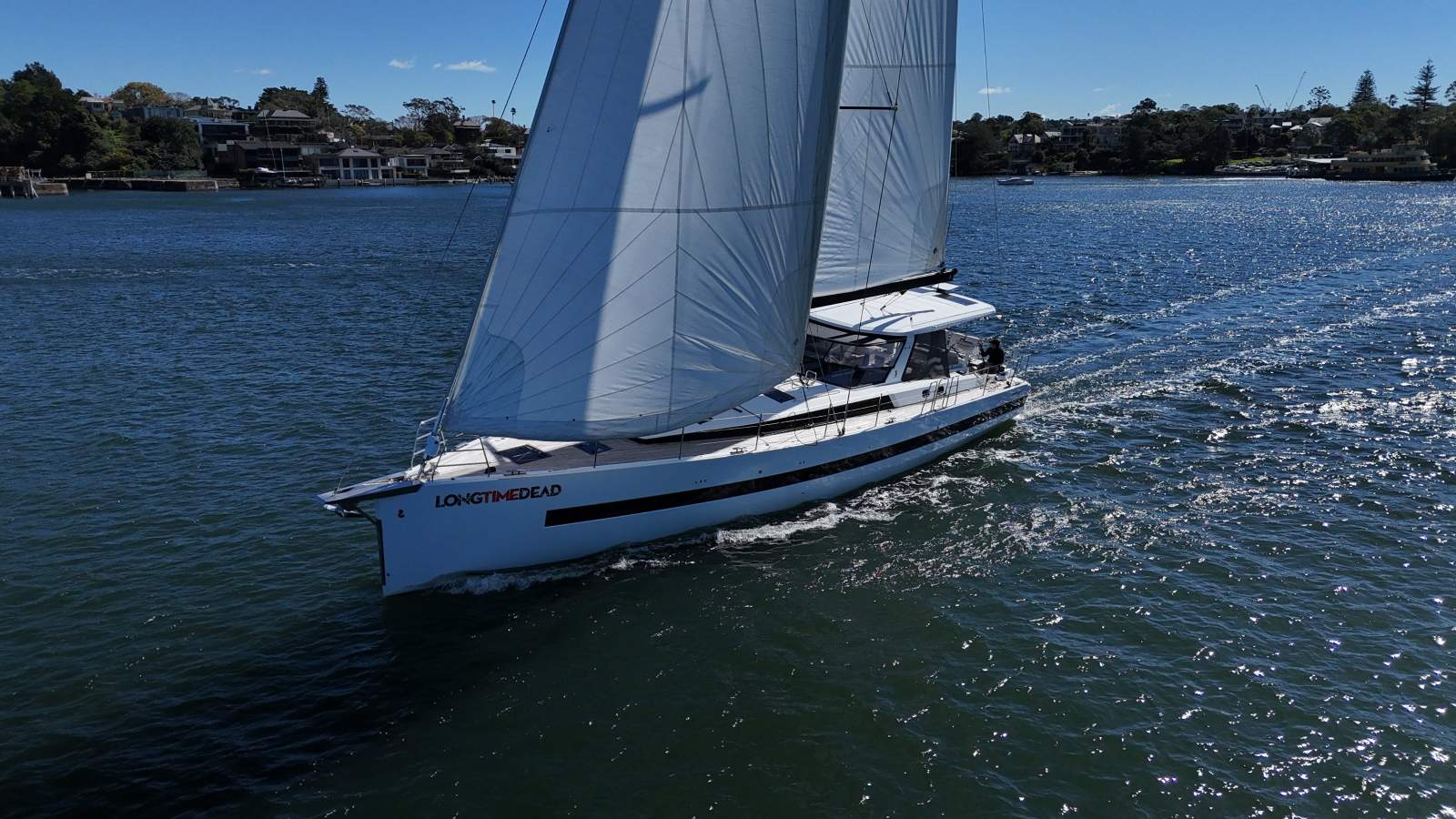 Beneteau Oceanis Yacht 62