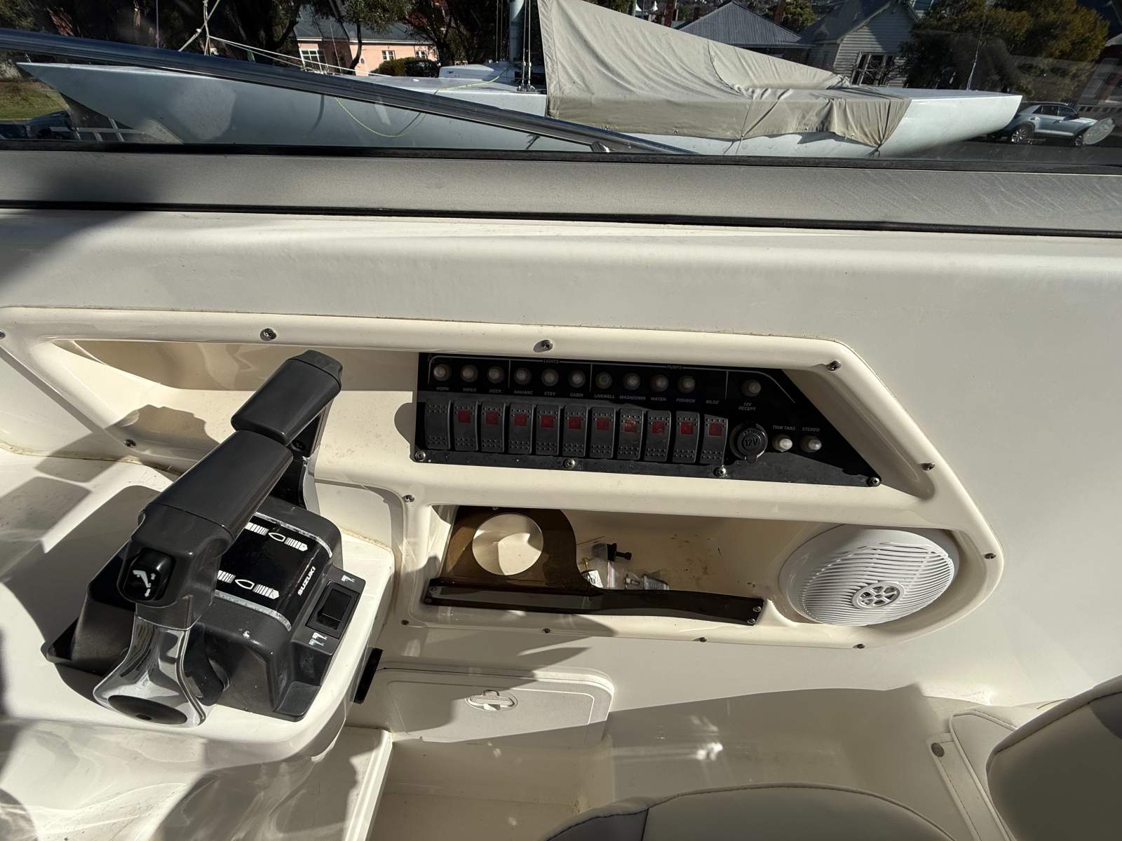 Boston Whaler 255 Conquest 2006