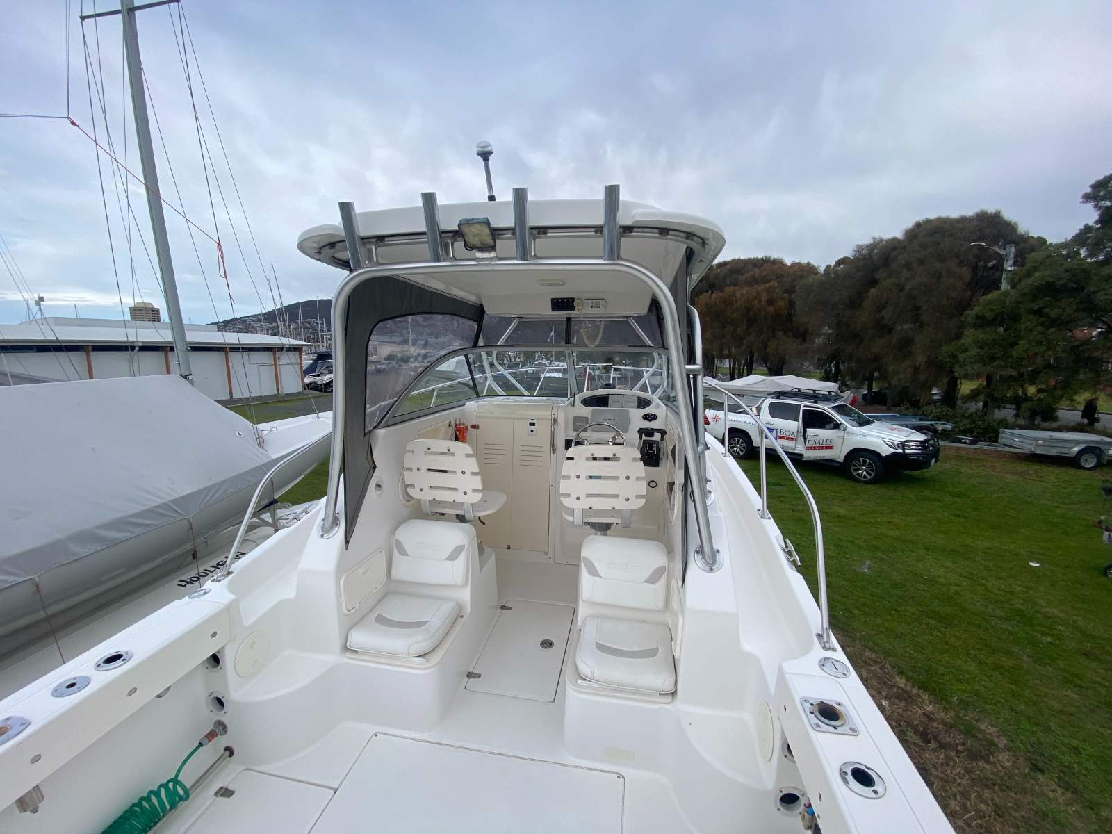 Boston Whaler 255 Conquest 2006