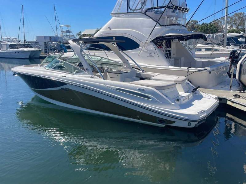 Sea Ray 270 SLX