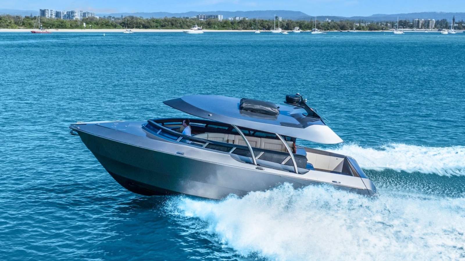 Van Diemen Luxury Craft Convertible 36