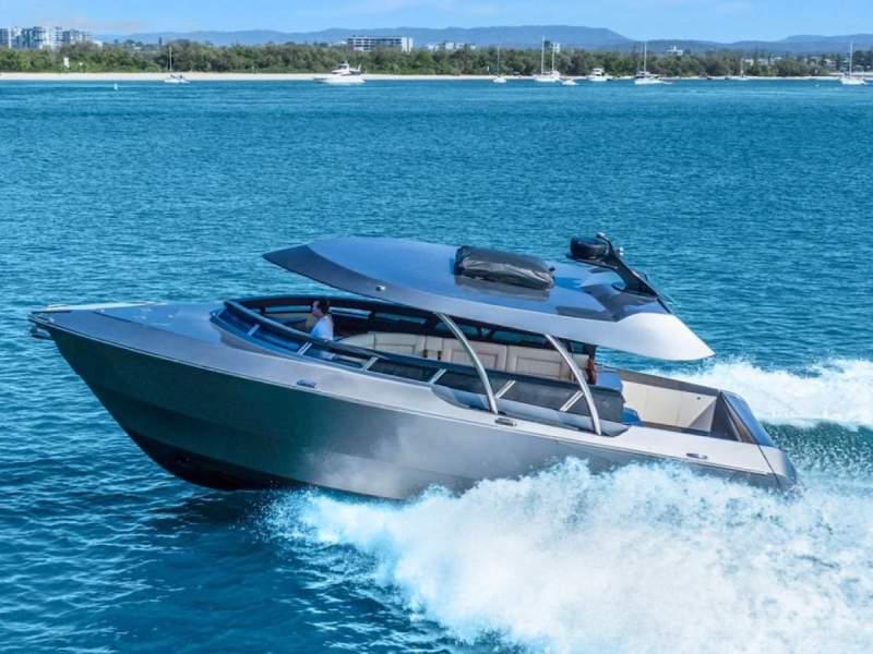 Van Diemen Luxury Craft Convertible 36