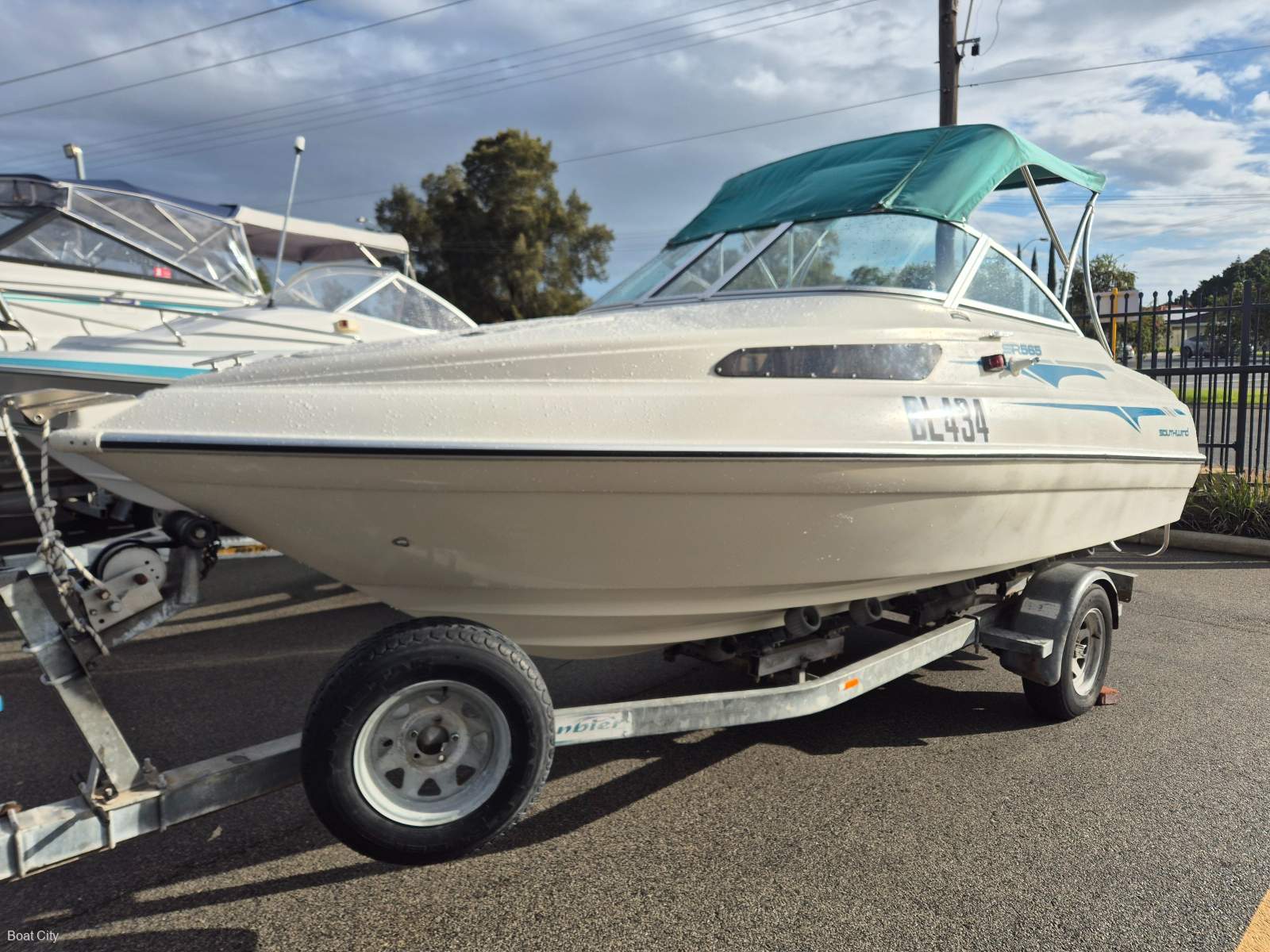 Southwind SR565 Sports Cuddy Cabin