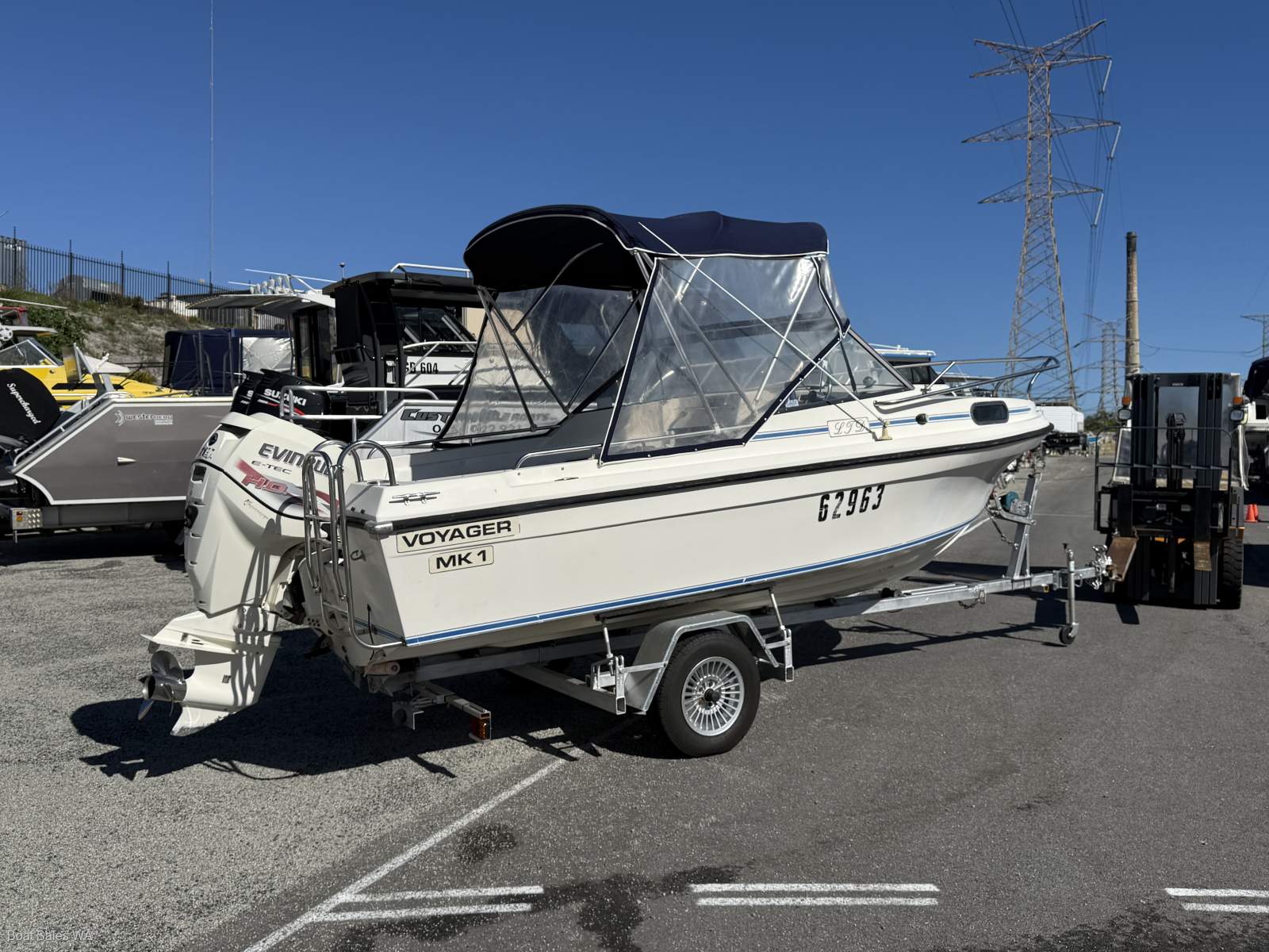 Voyager Ltd MK1 Evinrude 115Hp Ho Etec 984hrs