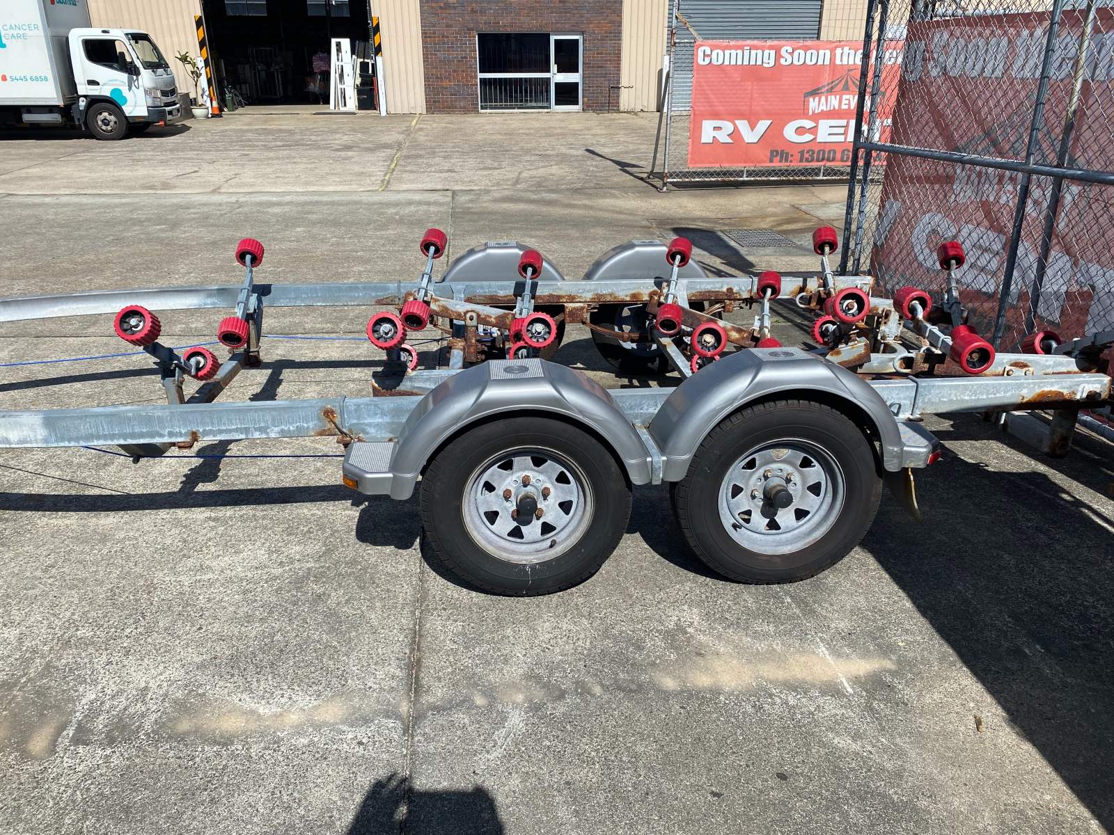 2015 Dunbier marine boat trailer to suit up to 6.5m boat.