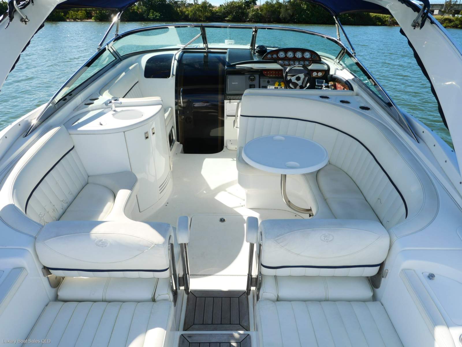 Cobalt 360 Performance Cruiser