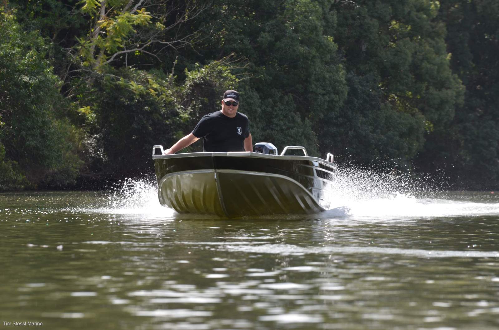New Makocraft 390 Estuary Tracker Open
