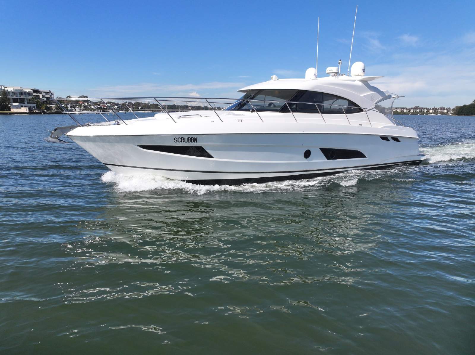 Riviera 4800 Sport Yacht