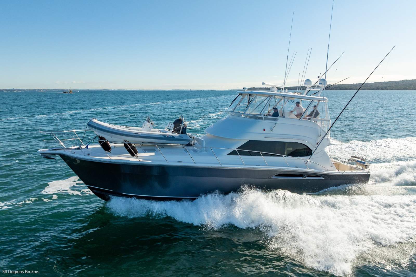 Riviera 51 Flybridge