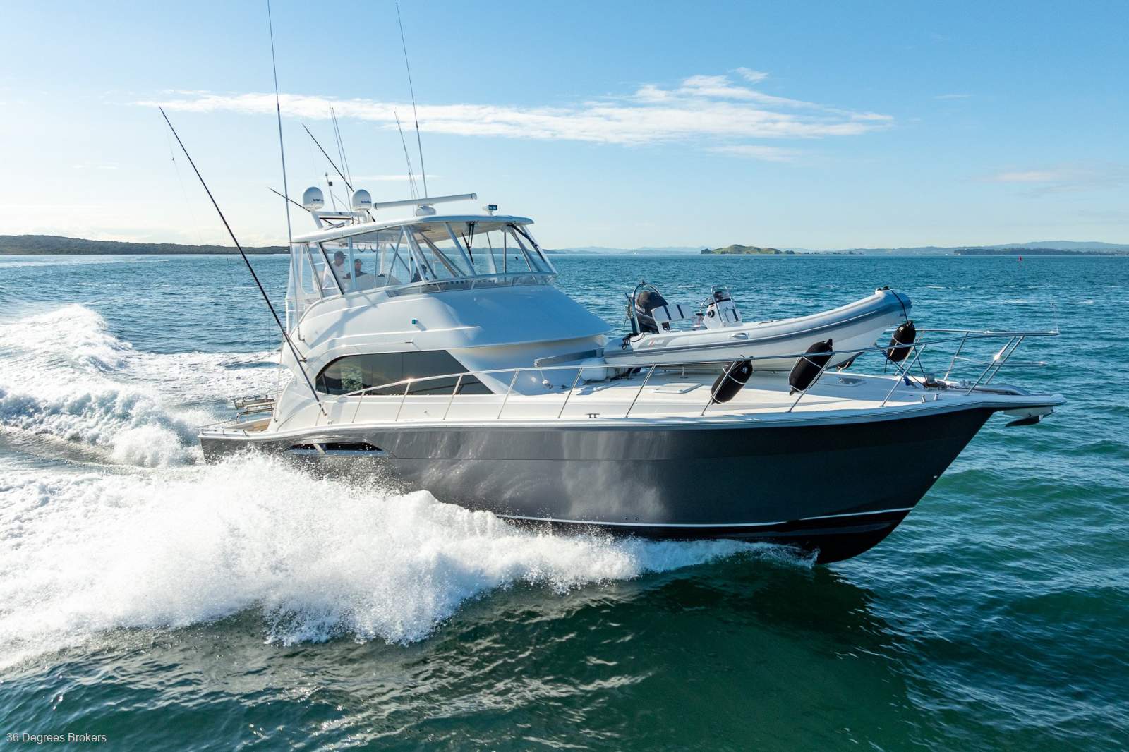 Riviera 51 Flybridge
