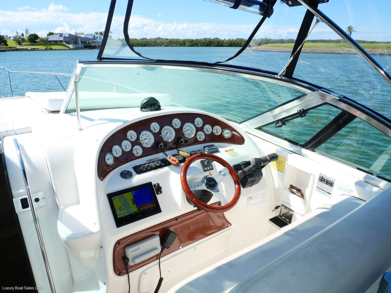 Mustang 3200 Sportscruiser